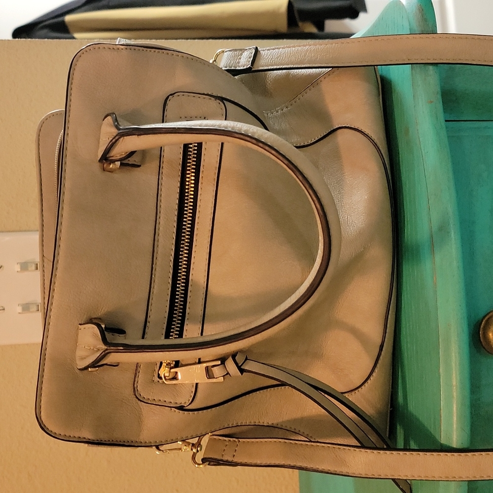 Grey bag
